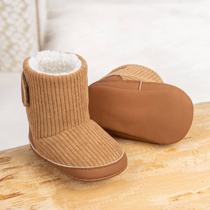 Kids Charm Online - Wholesale Booties - Baby - Inner sherpa ribbed baby boots. CG540613