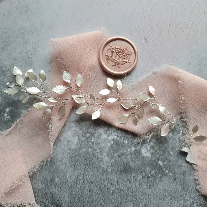 Enchanted Glass Mini-vine for wholesale by Alexandra Bespoke