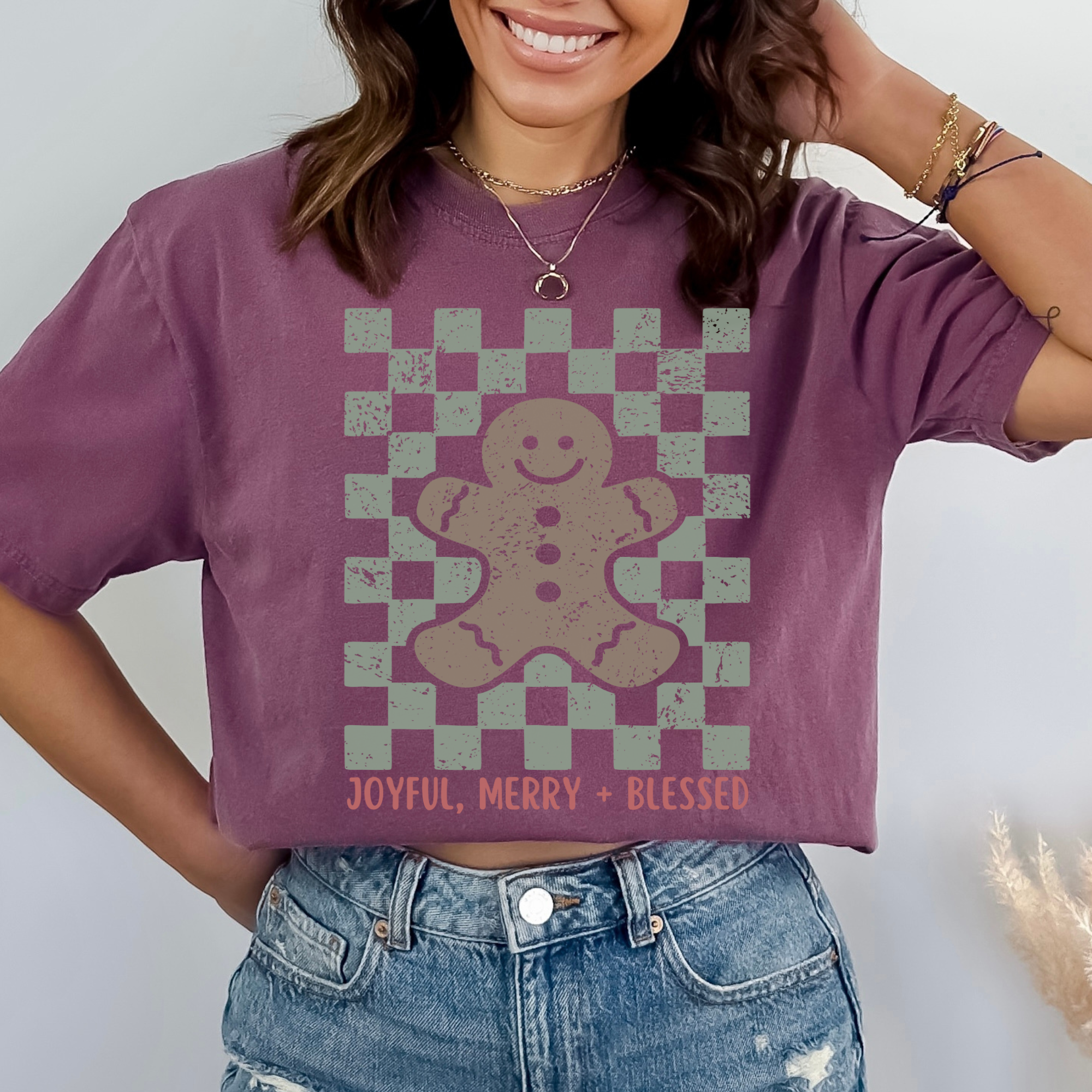 Scripted Pearl - Wholesale Screen Printed T-Shirt - Women's - Joyful Merry Blessed Gingerbread Man Retro Christmas Tshirt 6