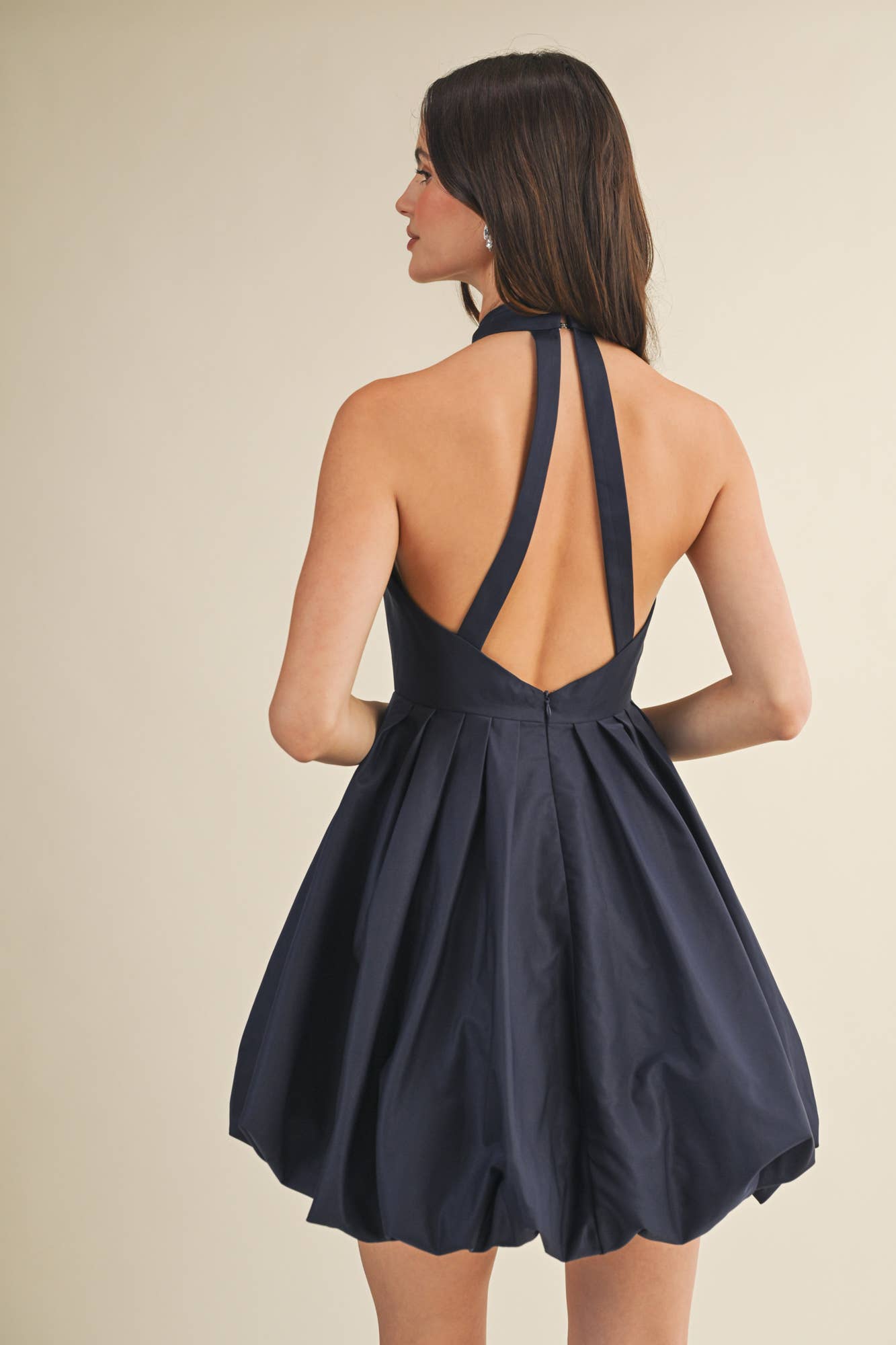 Mustard Seed - Venta al por mayor Vestido - Mujer - Vestido con cuello halter y dobladillo abullonado9