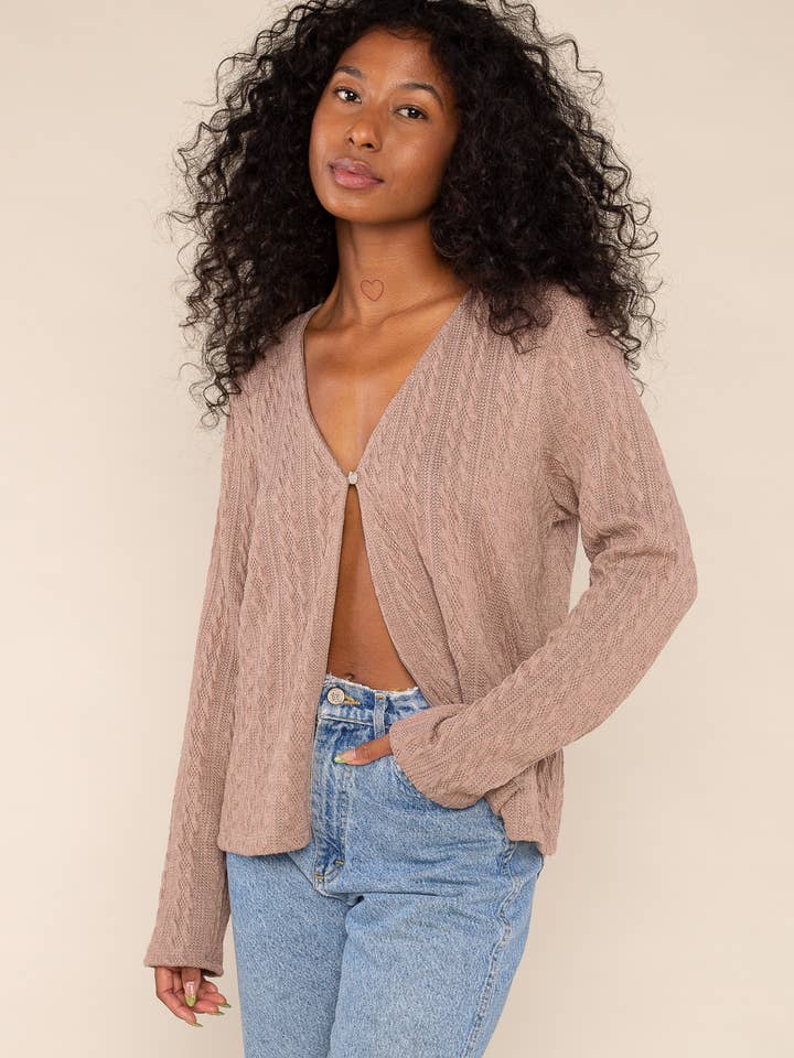 NLT – wholesale Kofta - Dam – Kabelstickad kofta - Plus Size