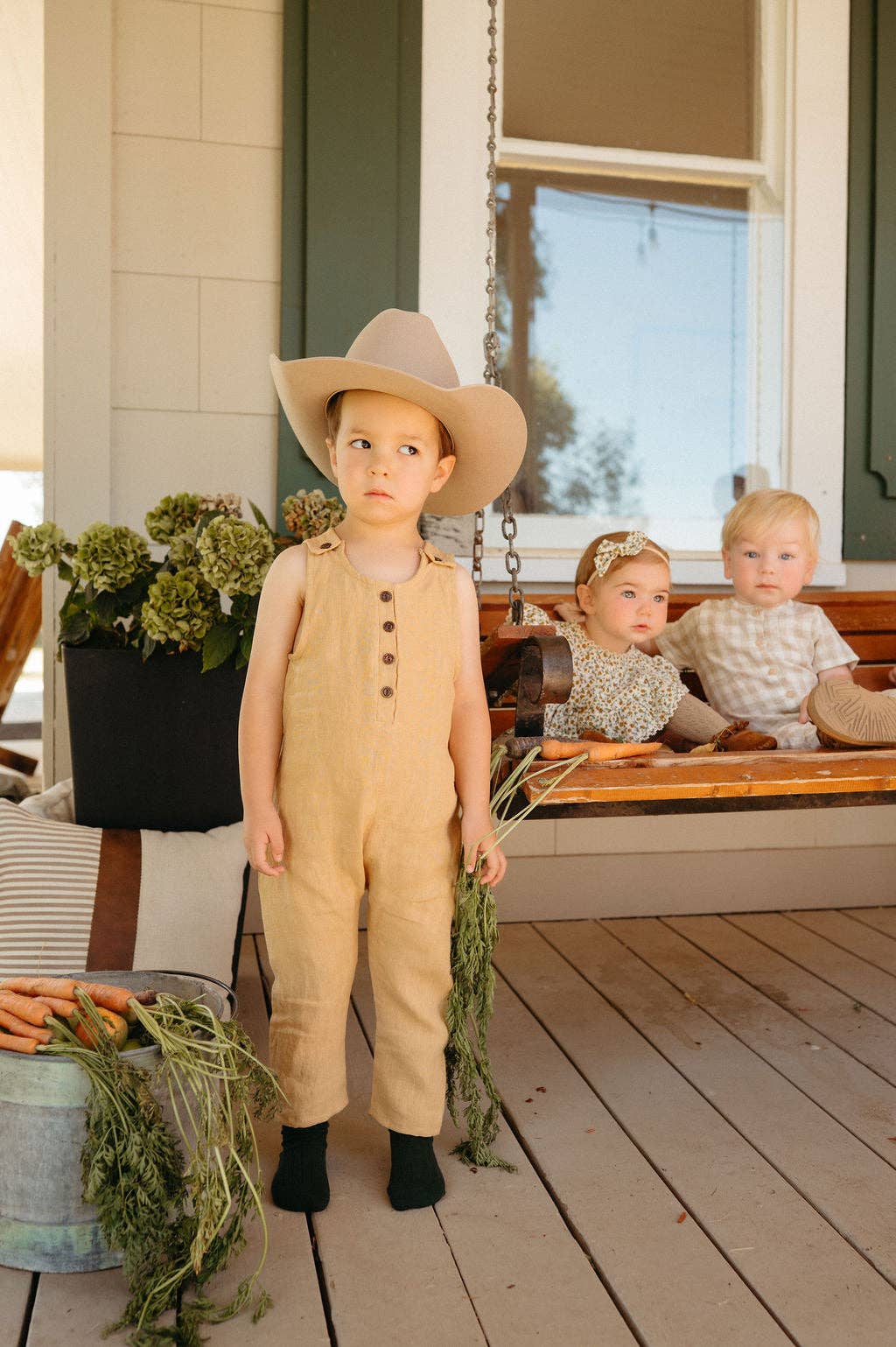 OLIVE & CRADLE - Wholesale Jumpsuit - Baby - Pierre II Linen Jumper6