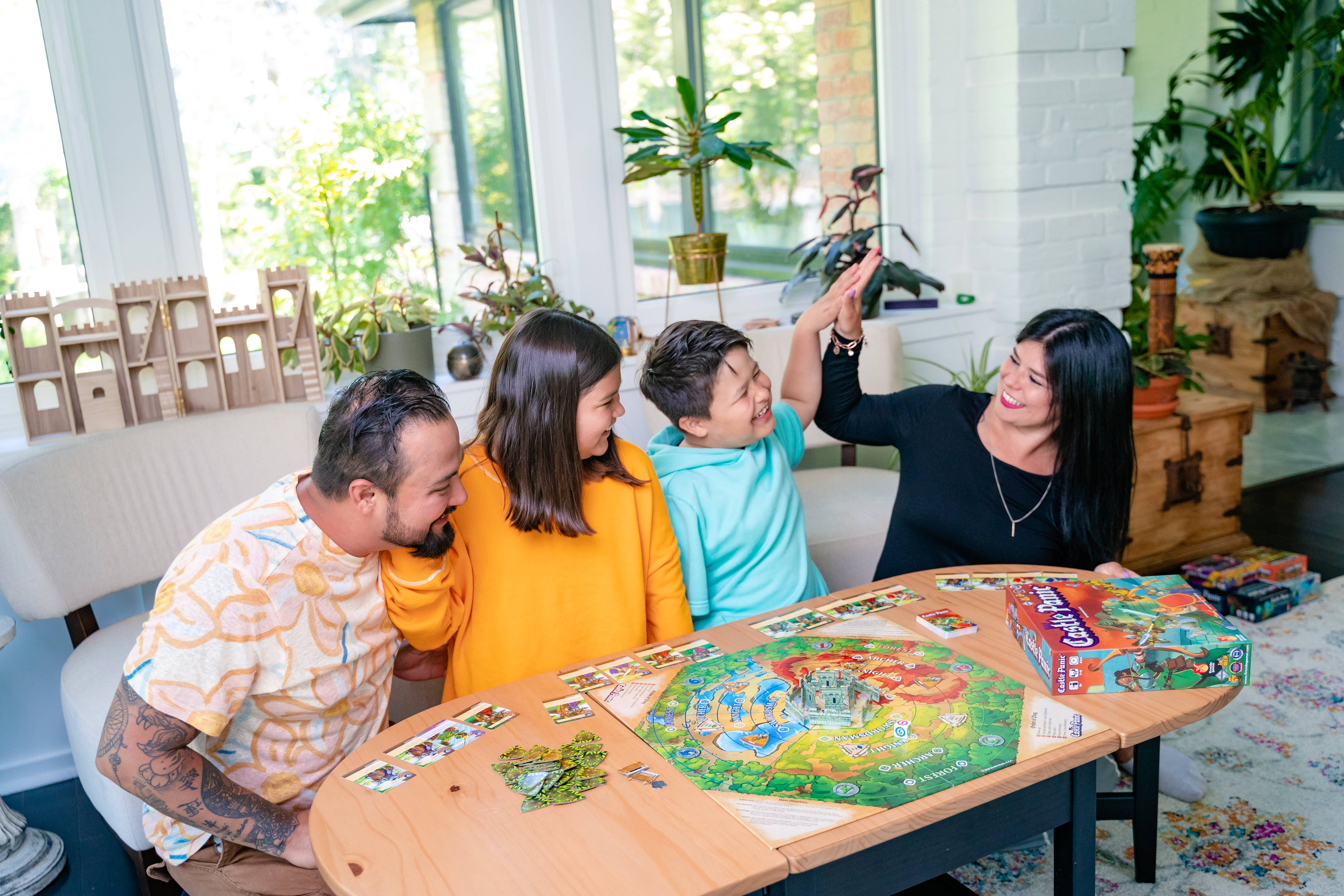 Fireside Games - Wholesale Board Game - Castle Panic Board Game Second Edition16