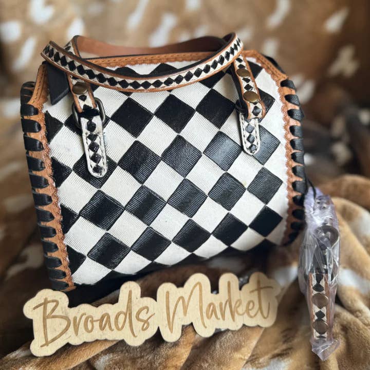 Broads Market - Wholesale Crossbody Bag - Women's - Checkered Speedy Crossbody Purse