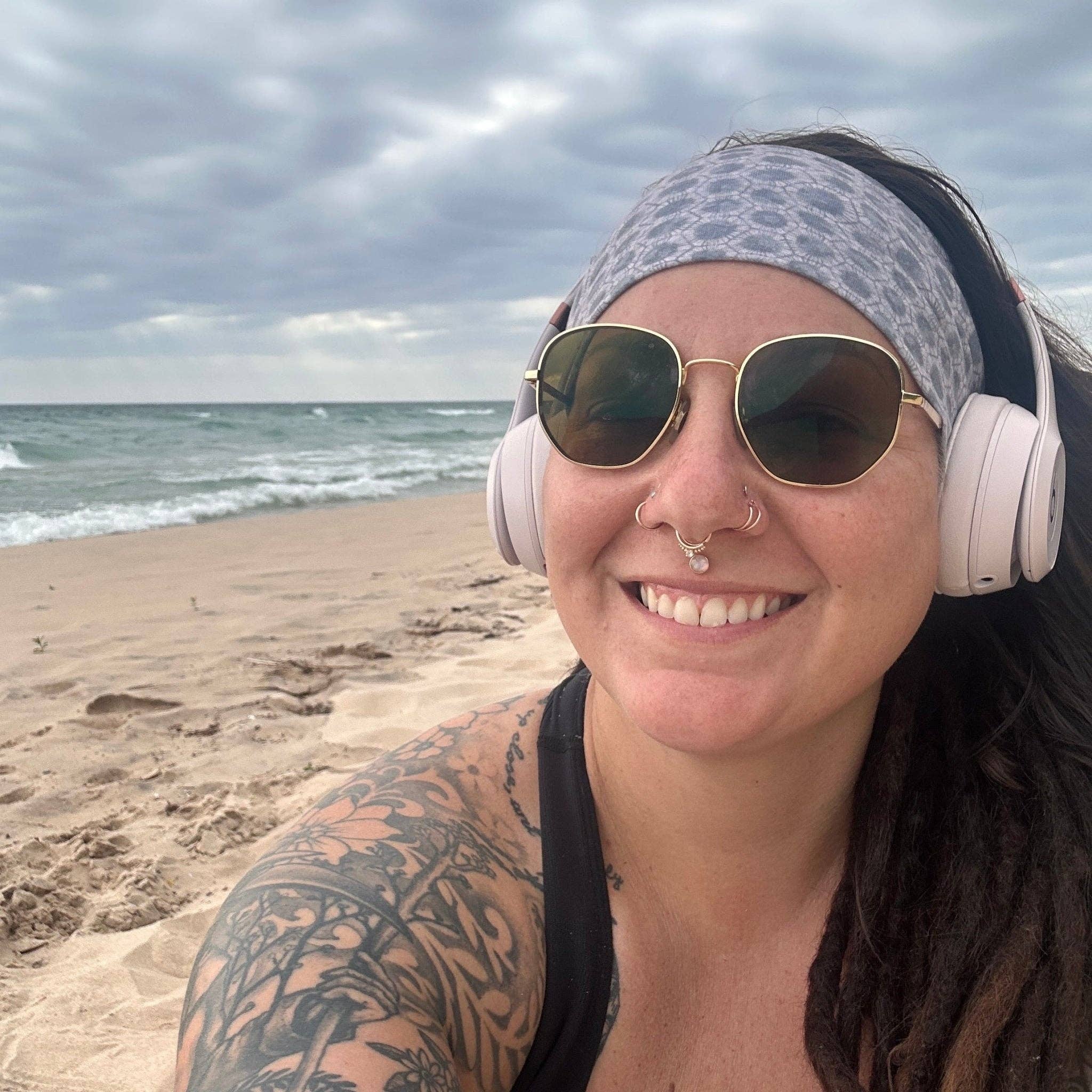 The Sassy Olive Handmade Headbands - Wholesale Fashion Headband - Women's - Grey Petoskey Stretch Headband1