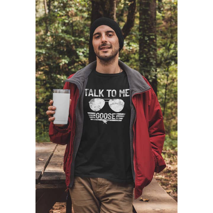 TAL MED MIG GRAFISK HERRE TEE for engroshandel hos crashangel.us