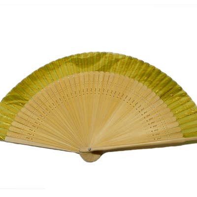 Éventail en soie avec des paillettes dorées vertes et long bambou naturel #HF-171/MA pour la vente par World Treasure Trading