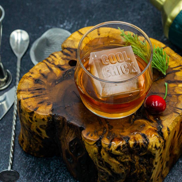 Siligrams - Wholesale Ice tray/mould - Mom Rocks Ice Cube Tray by Siligrams3