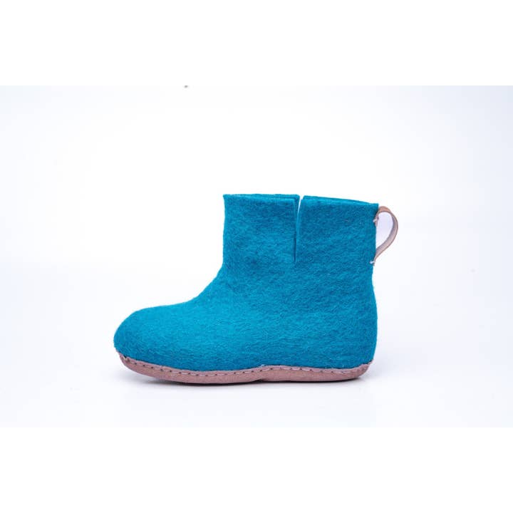 Bota Infantil de Interior com Sola de Couro - Turquesa por atacado de Woollyes Inc