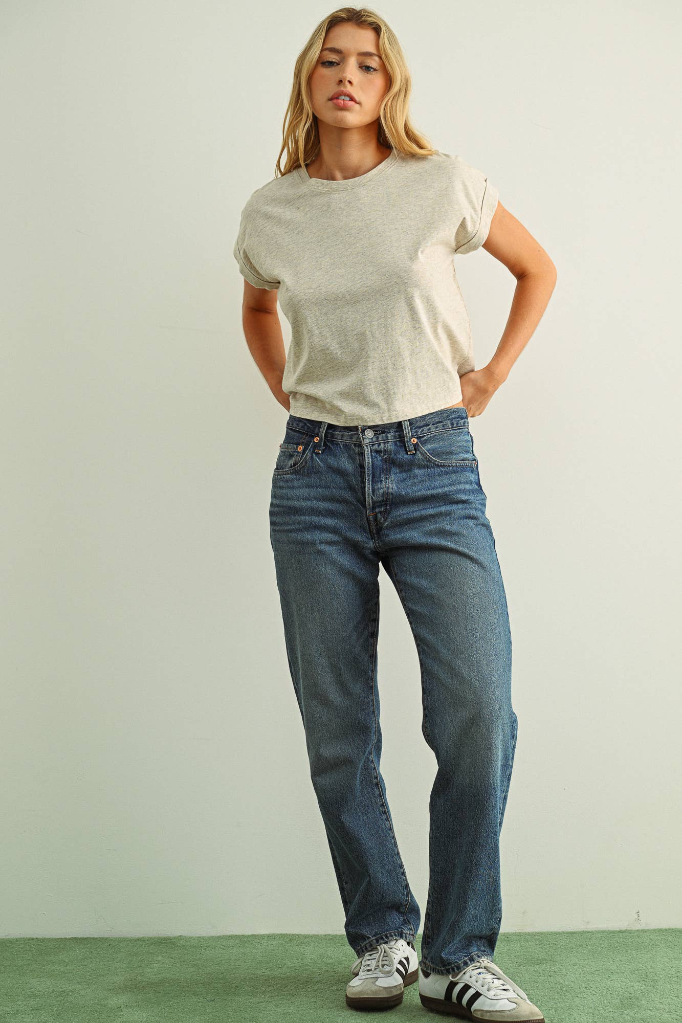 MIOU MUSE - Venta al por mayor Blusa - Mujer - Blusa de manga con puño y cuello redondo32