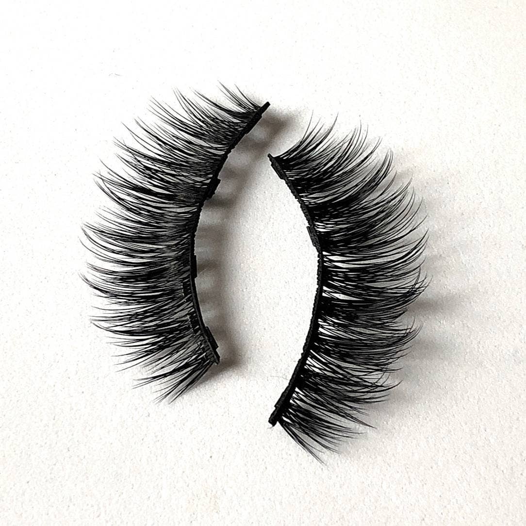Dollbaby London Lashes - Vendita all'ingrosso Ciglia finte - Kit per ciglia e eyeliner magnetici10