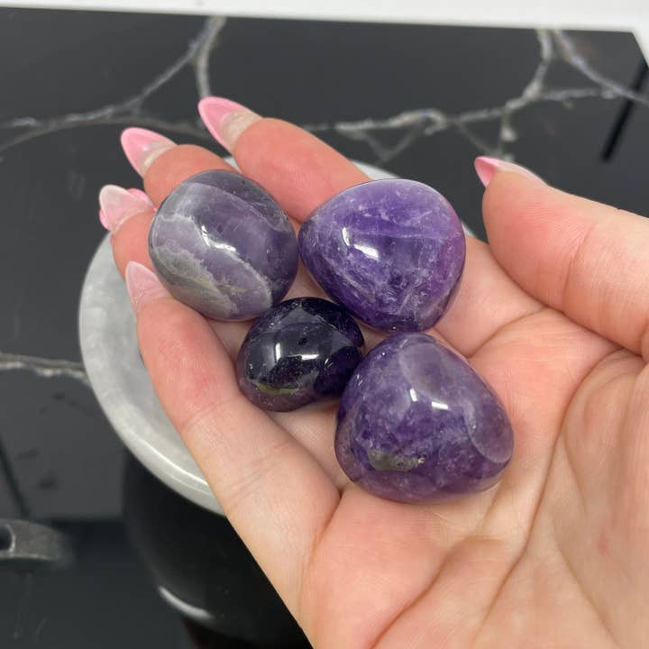 The Crystal Tabby - Wholesale Spiritual Stone/Crystal - Chevron Amethyst Tumbles - 1/2lb Bag1