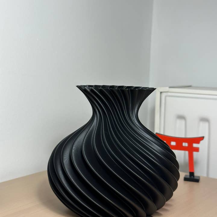 3D print my mind - Wholesale Vase - Saint Palais: Vase/planter1