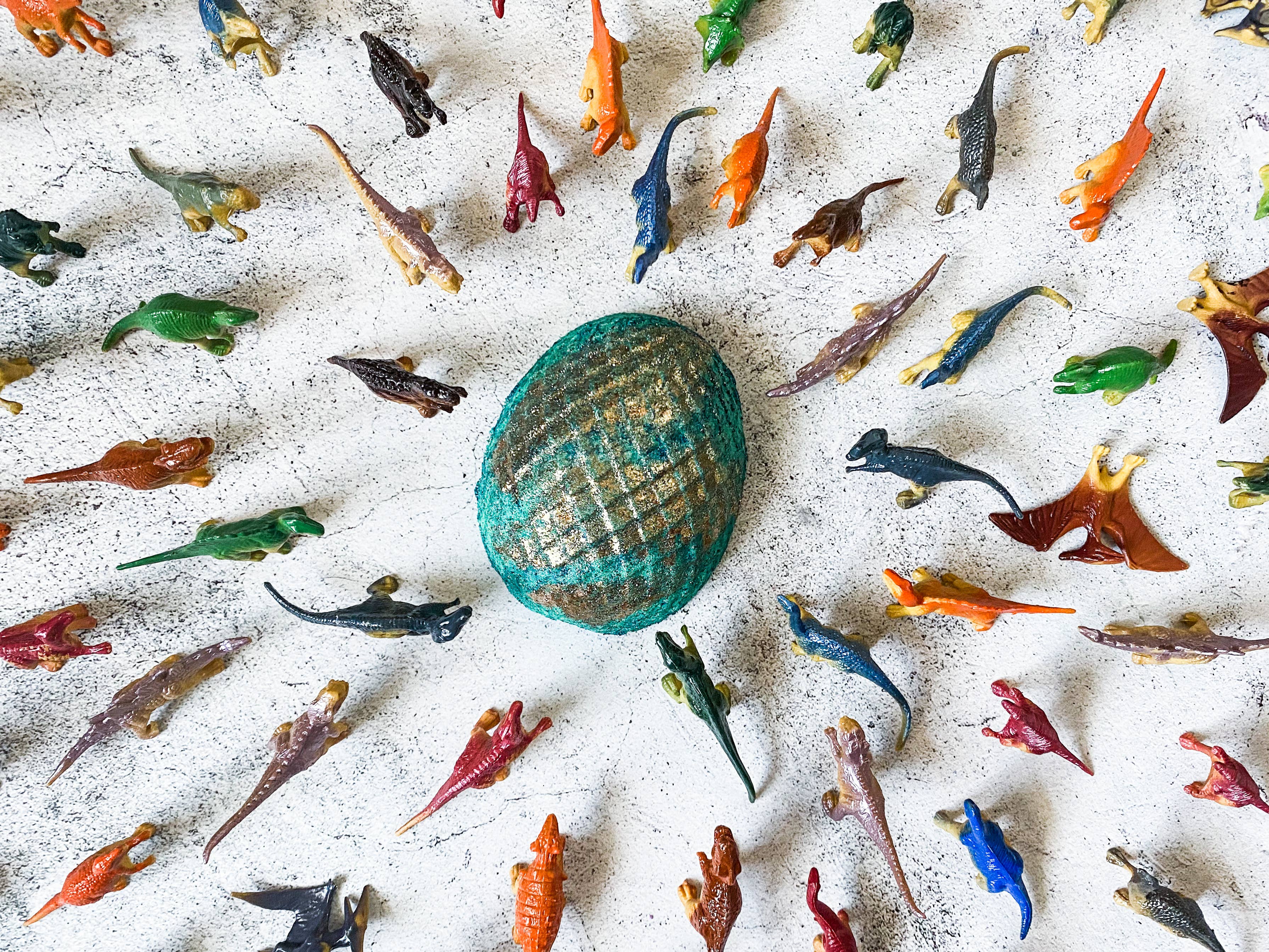 Blasted Bath - Wholesale Bath Bomb/Fizz - The Hatch Vegan Dinosaur Egg Bath Bomb