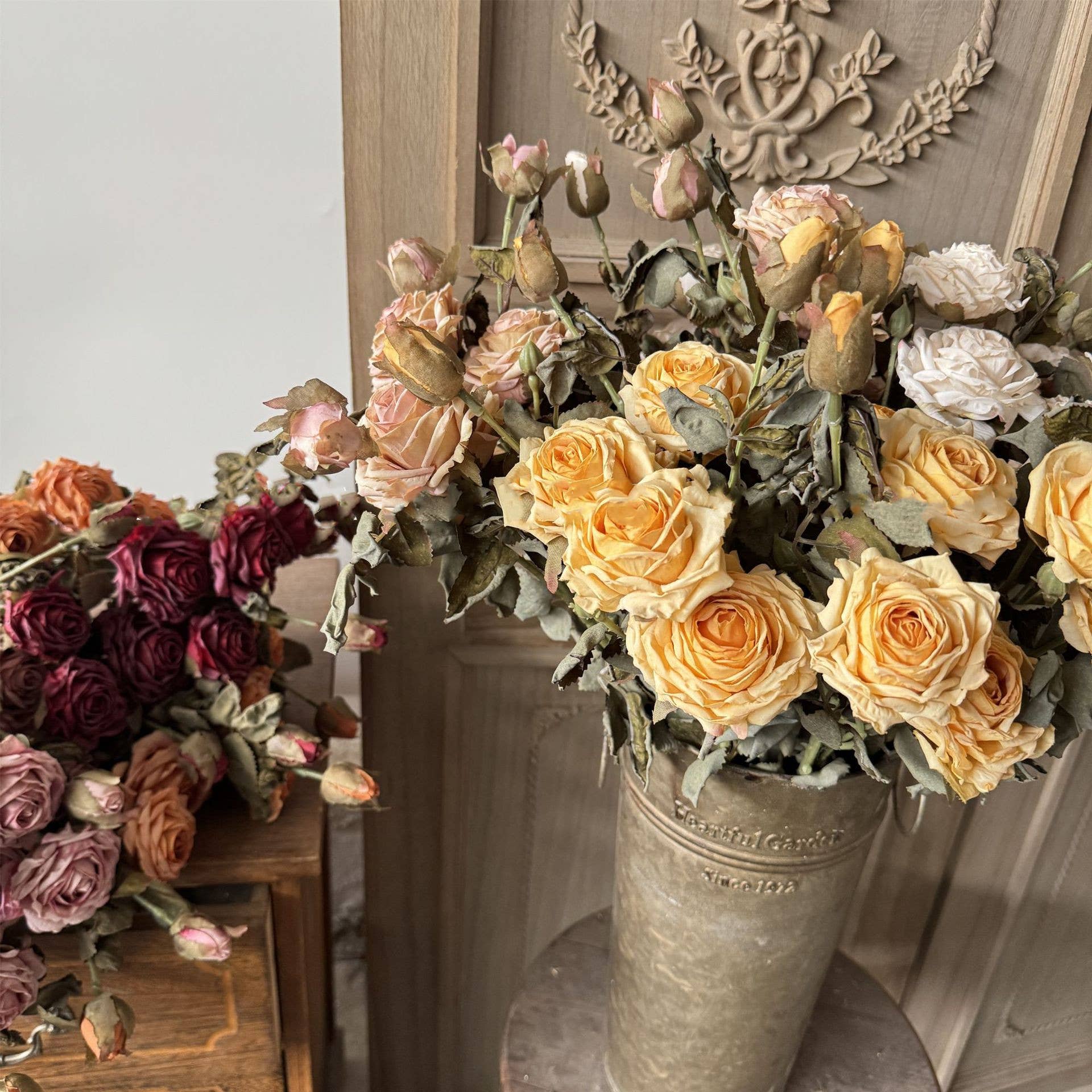 Sweet Home Deco - Vendita all'ingrosso Fiori finti - Ramo di Rosa Singola Faux Vintage da 23'', 3 Fiori, Petalo Bruciato7