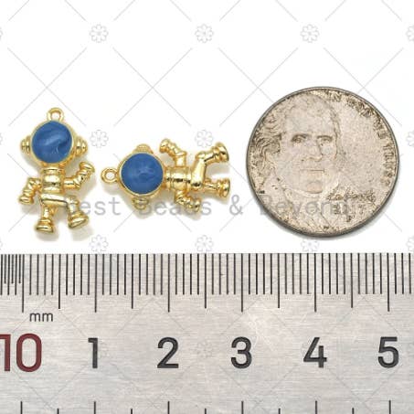 BestBeads&Beyond - Wholesale Individual Charm/Pendant - Astronaut Pendant, Astronaut Charm, Sku#LX07