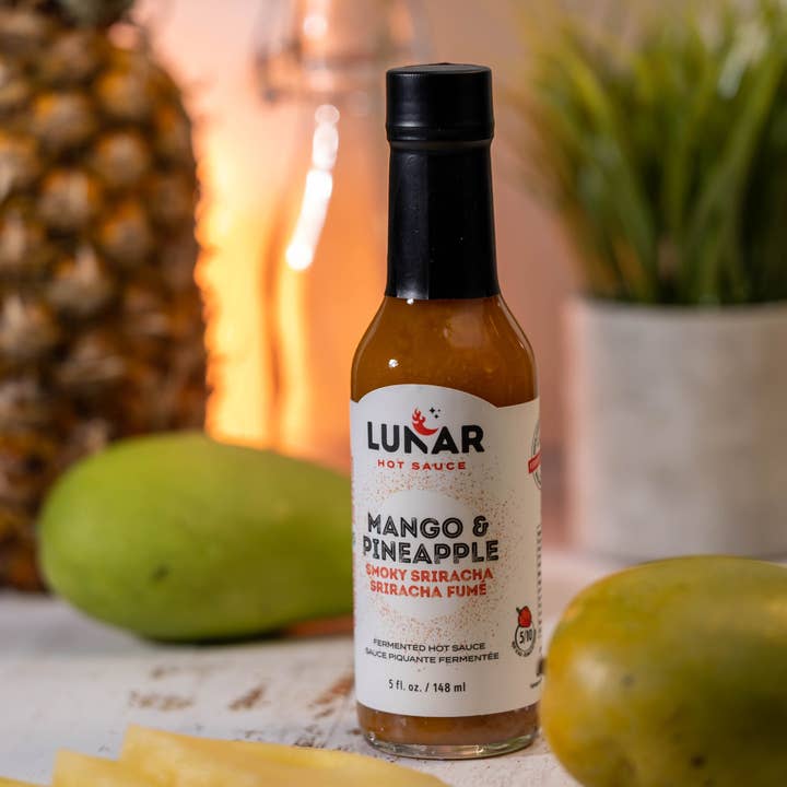 Lunar Hot Sauce - Wholesale Hot sauce - 🏆MANGO & PINEAPPLES SMOKY SRIRACHA 5/101