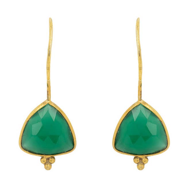 Boucles d'oreilles en onyx vert Lola pour la vente par Ashiana London