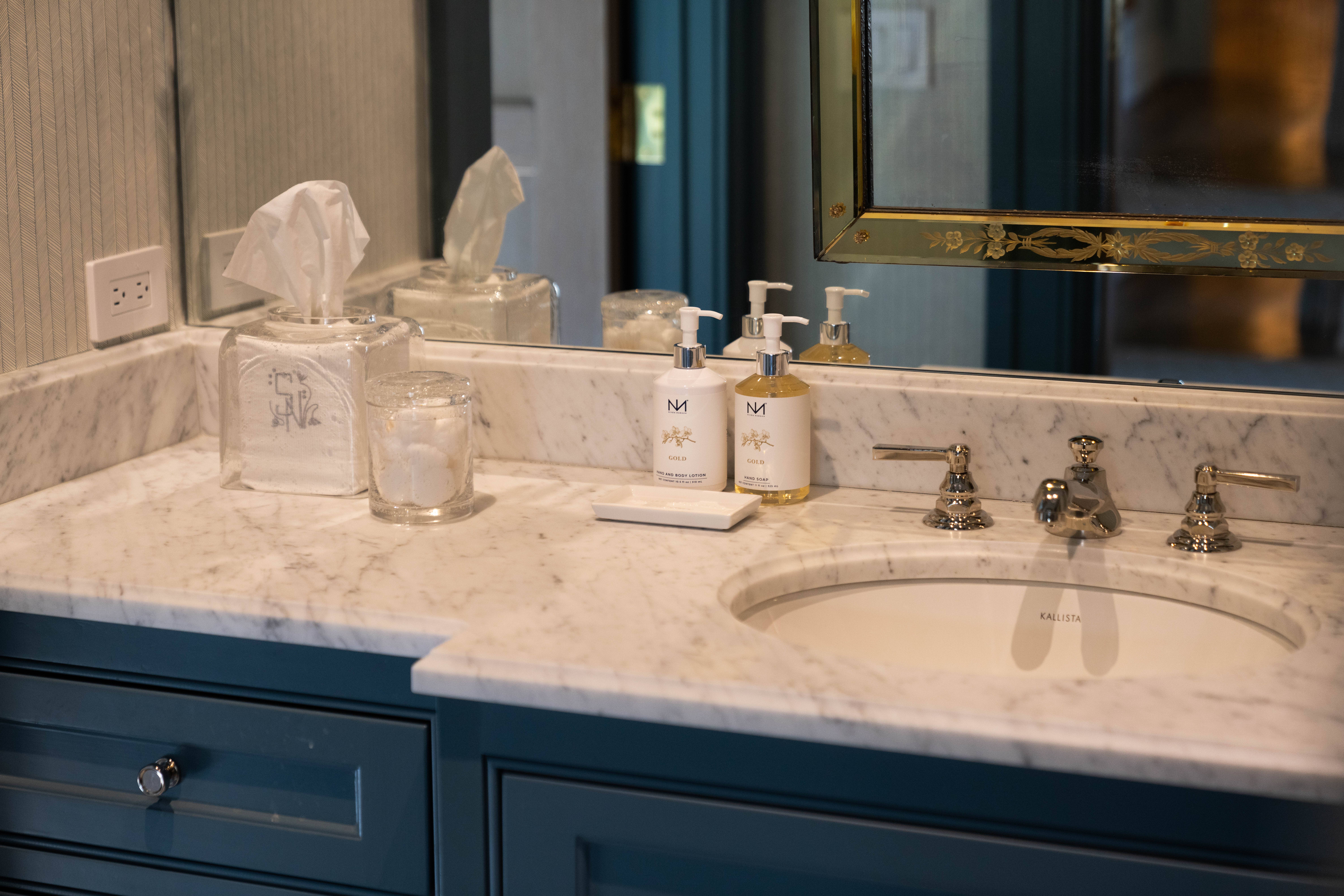 NIVEN MORGAN - Wholesale Hand Soap/Wash - GOLD - Hand Soap2