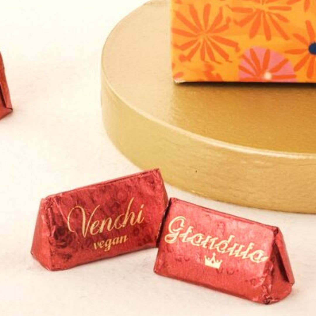 Venchi - Wholesale Chocolate - Vegan Three Ingredient Chocolate Gianduja - Italian Gourmet6