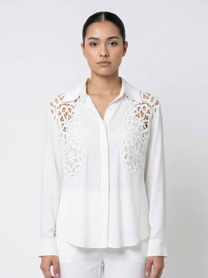 Chemise en coton avec insert en dentelle au crochet pour la vente par LINZY