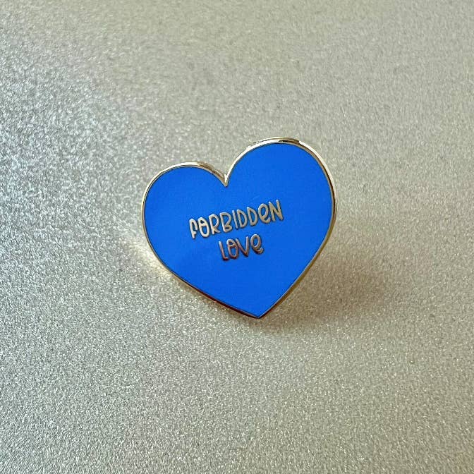 TitlePieces - Wholesale Lapel pin/button - Bookish Romance Tropes Mini Enamel Pins5