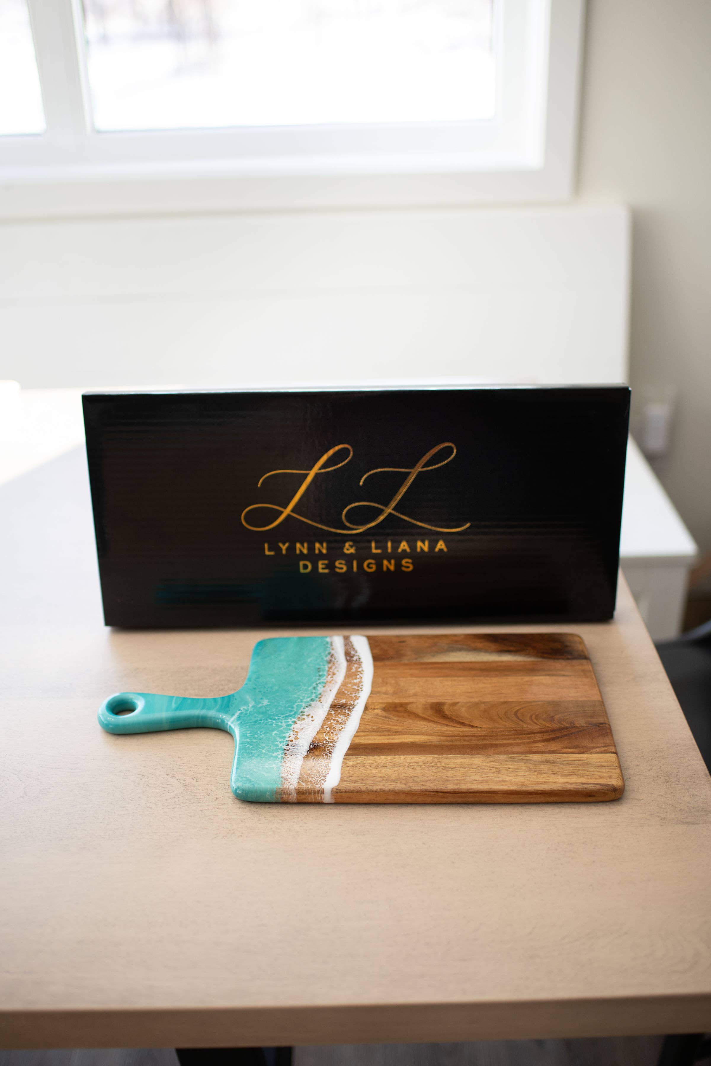 Lynn & Liana Designs - Wholesale Cheese Board - Charcuterie Board - Medium 8" x 16" NO TARIFFS!50