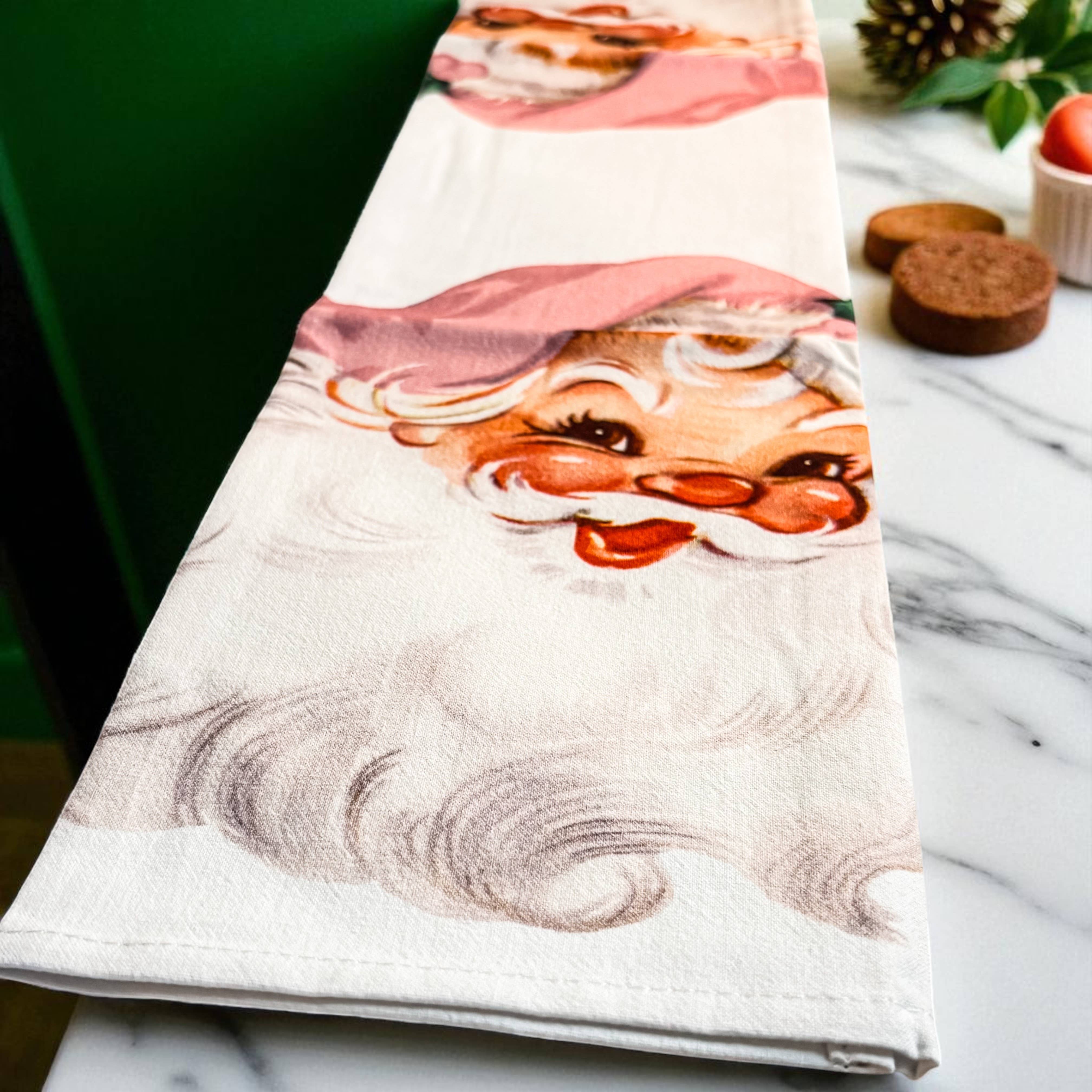 Gia Roma - Wholesale Tea Towel - Vintage Santa Holiday Kitchen Towel & Decor | Pink Christmas24