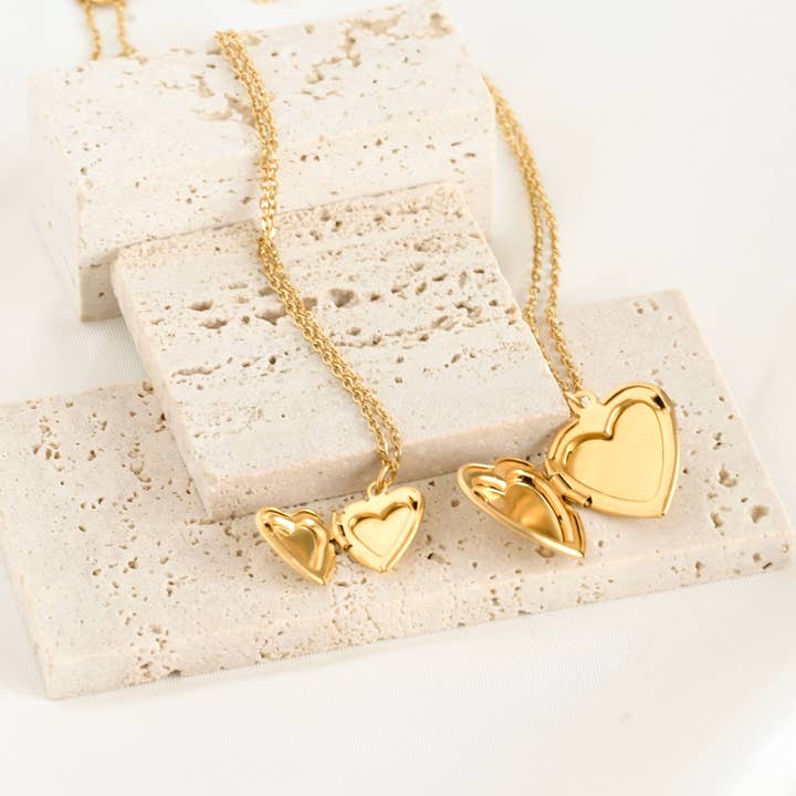 Blueyejewelry - Wholesale Locket necklace - Heart Locket Necklace - Vintage Style Locket Heart Pendant10