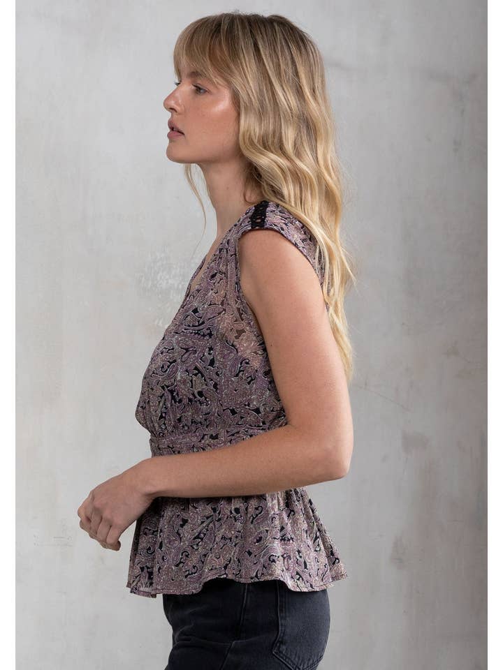 Lovestitch - Wholesale Blouse - Women's - Sheer Paisley Print Cap Sleeve Peplum Blouse10