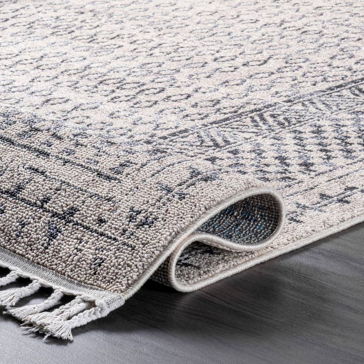 nuLOOM - Wholesale Area Rug - Claudia Diamond Tassel Area Rug