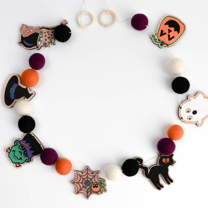 The Woodsy Craft Co. - Wholesale DIY Craft Kit - DIY Craft Kit - Halloween Garland4