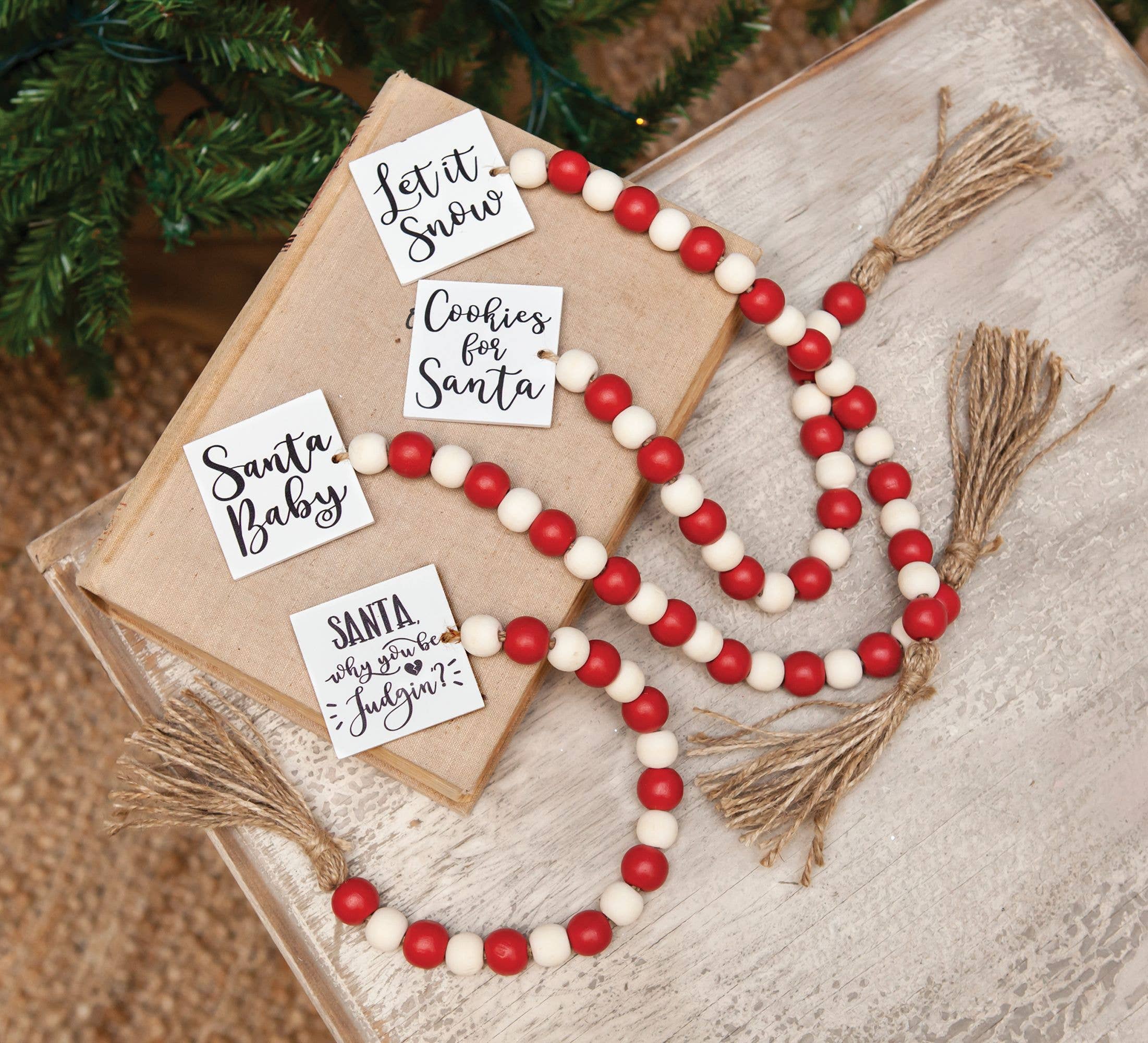 Bright Ideas – Großhandel Wimpel/Girlande – 4 Asst Quaste Garland mit Rot/WHT Perlen1