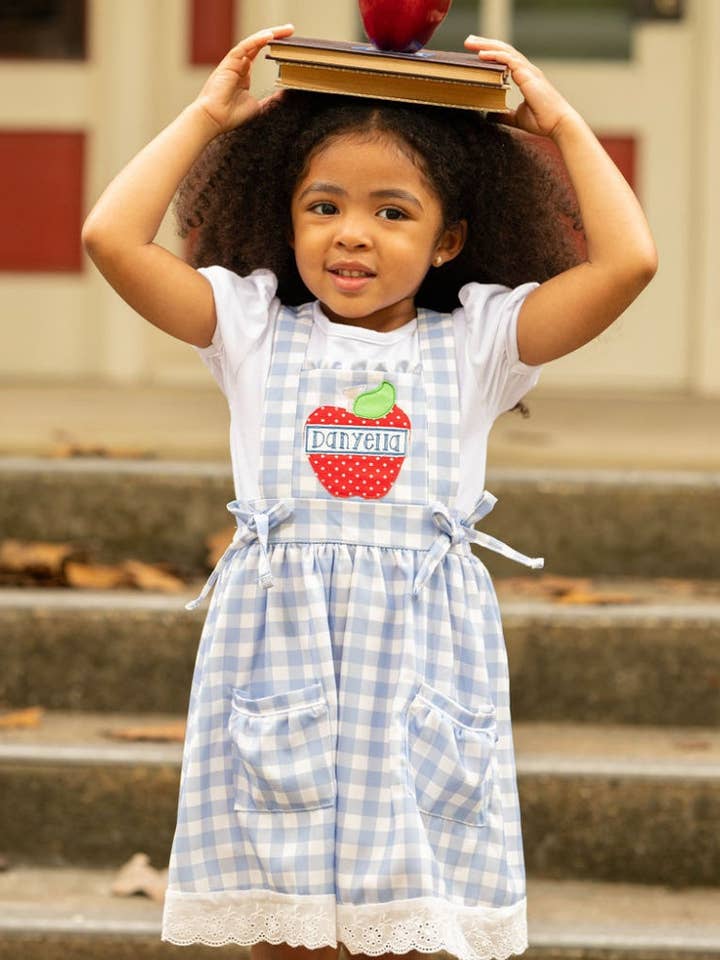 Lace Pinafore - Tilbage til skolen Blue Gingham for engroshandel hos Sugar Bee Clothing