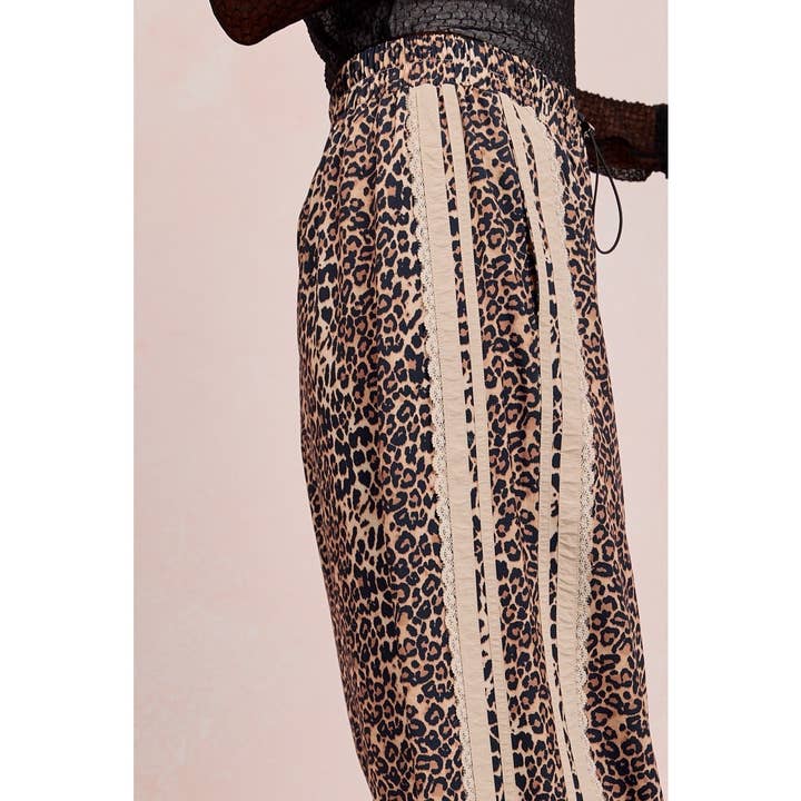 IVE - Wholesale Pants - Women's - Leopard Printed Track Pants Side Contrast Lace4