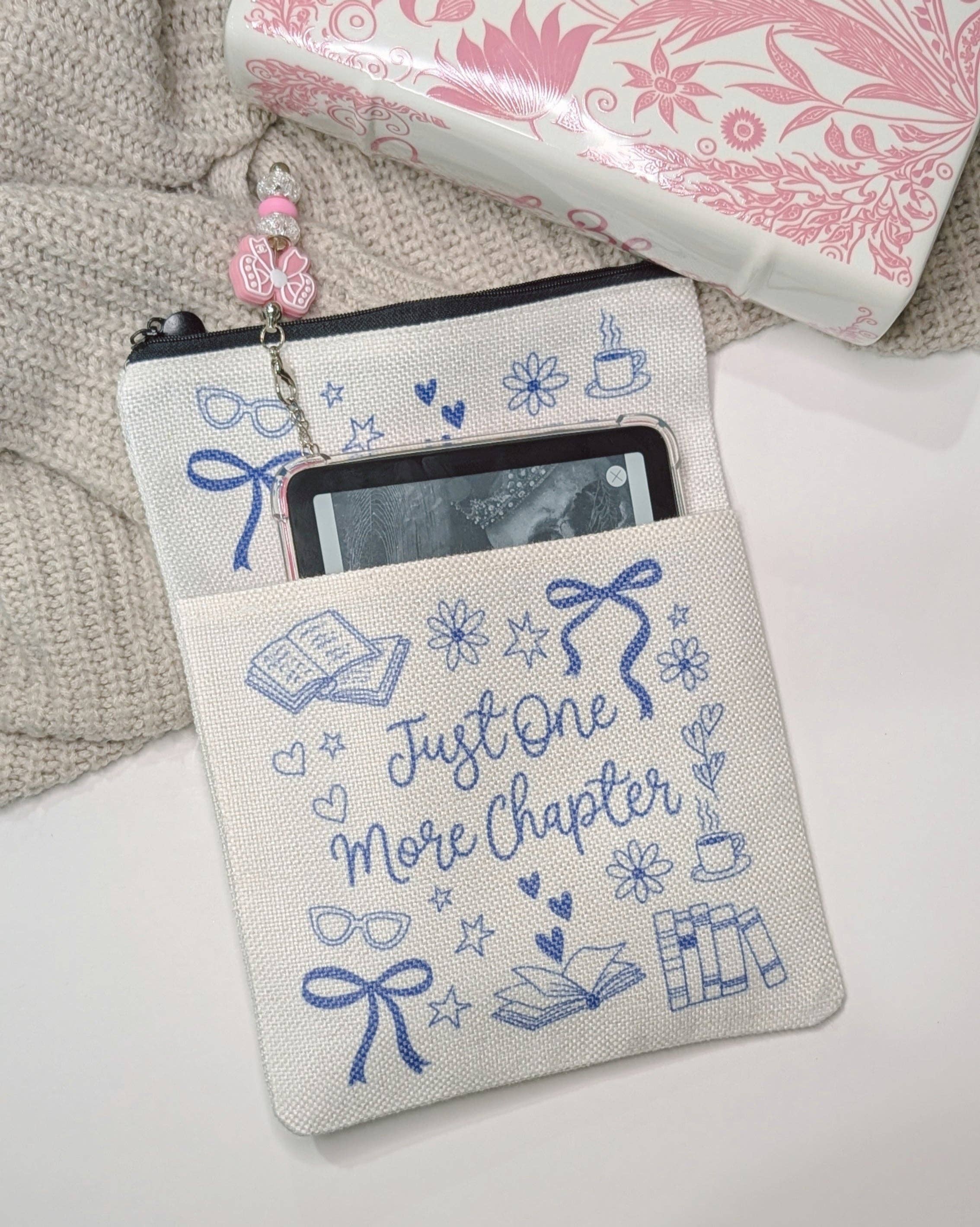 The Gift Genie LLC - Wholesale Bookcase - Book & Kindle Sleeve2