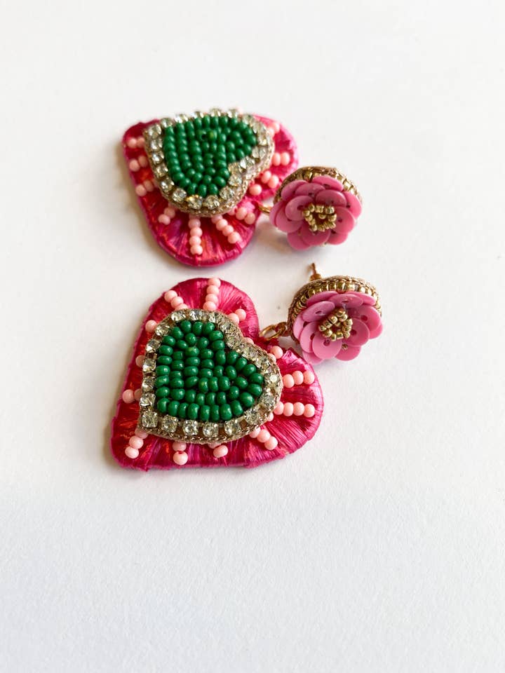 Boucles d'oreilles coeur rose pour la vente par V’Odetta