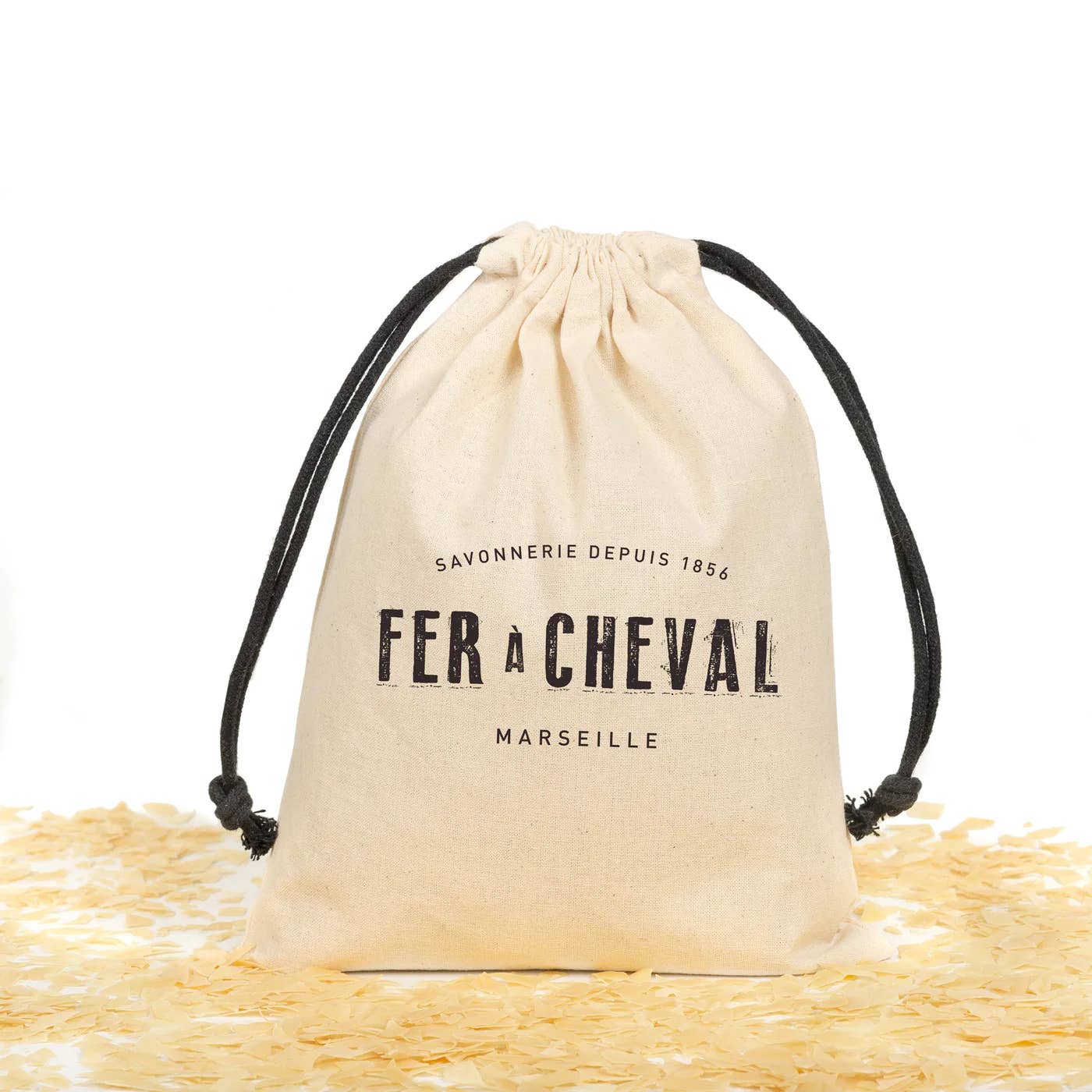 Fer à Cheval - Wholesale Laundry Detergent Powder/Pods - Vegetable Marseille Soap in Chips 750g