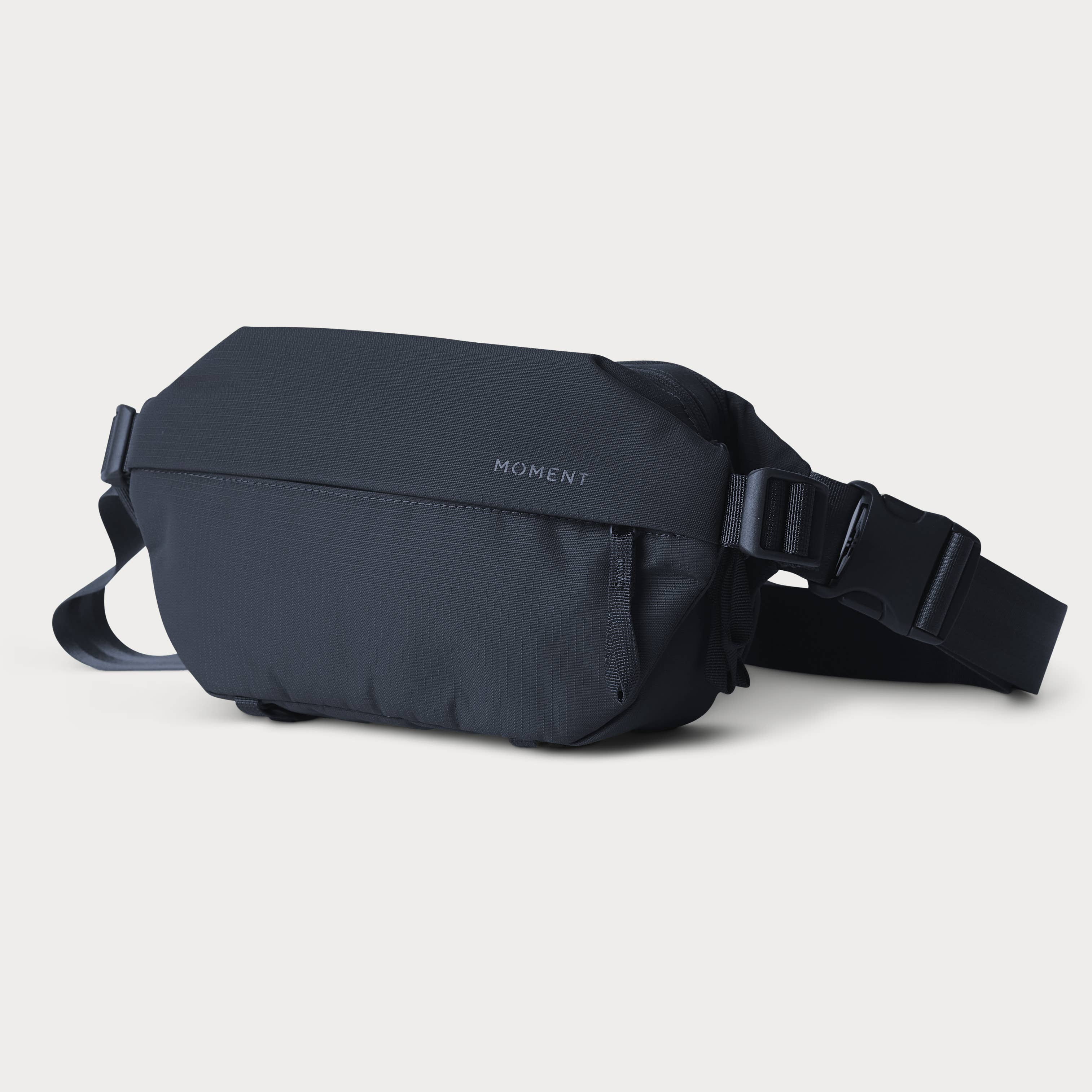 Moment - Wholesale Belt Bag - Unisex - Moment Everything Sling 2L17