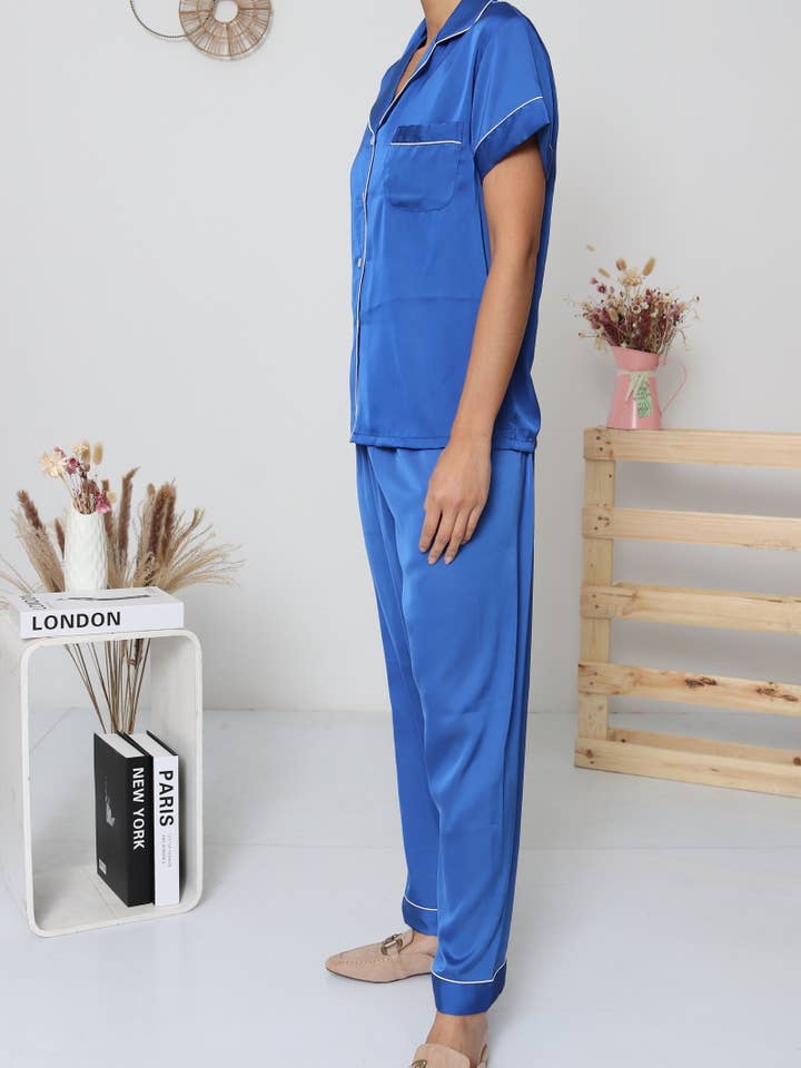 Belle Com'Elle – wholesale Sleepwear set – Women's – Solid Satin Pajama Set / N465115