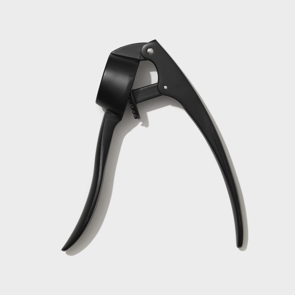 Public Goods - Wholesale Kitchen Tool/Gadget - Garlic Press1