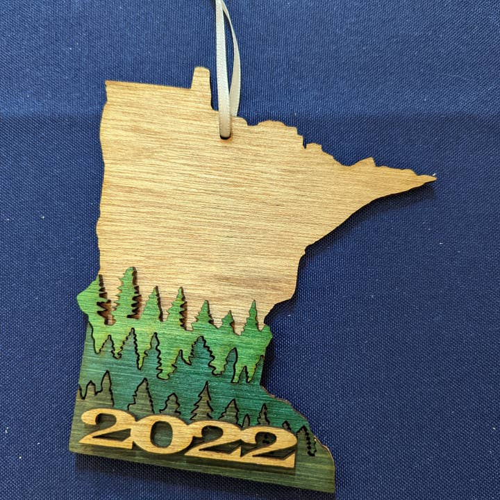 Knit and Nailed - Wholesale Ornament - Minnesota Wood Ornament Art 5" varieties16