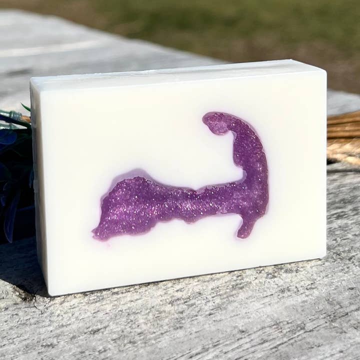 Natürliche Sheabutterseife „Cape Lavender Champagne“ für den Großhandel von Manda Making Memories