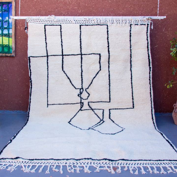 TAPIS EN LAINE BLANCHE MINIMALISTE pour la vente par Daridecoo