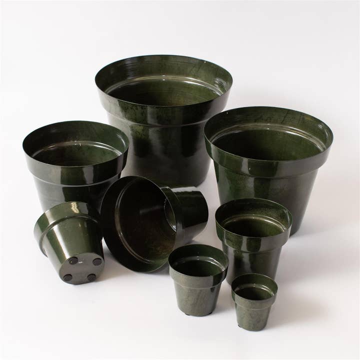 Audrey's Home & Gift - Wholesale Plant Pot - Planters - Green Enamel Nested Pots (Set Of 8) (Pk/02 Sets)2