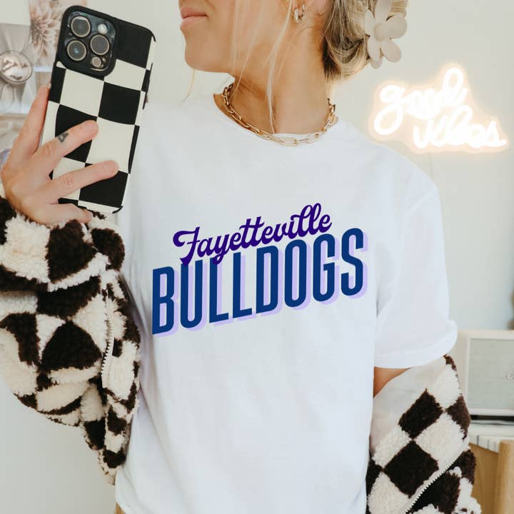 Uncommon Label - Wholesale Screen printed t-shirt – Women′s - CUSTOM Your City and Mascot Adult Graphic Tee1