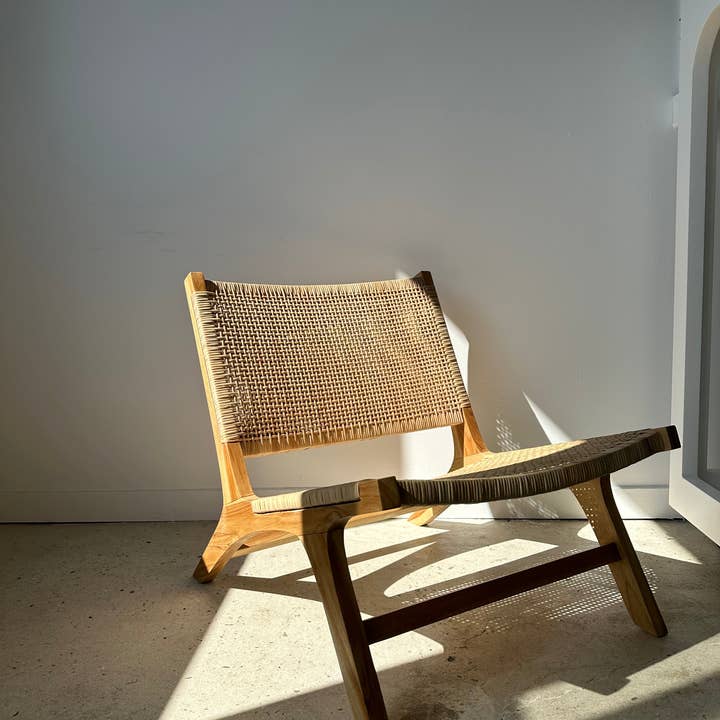 Office Objets - Wholesale Chair - Reclined chair in natural wood and woven rattan59