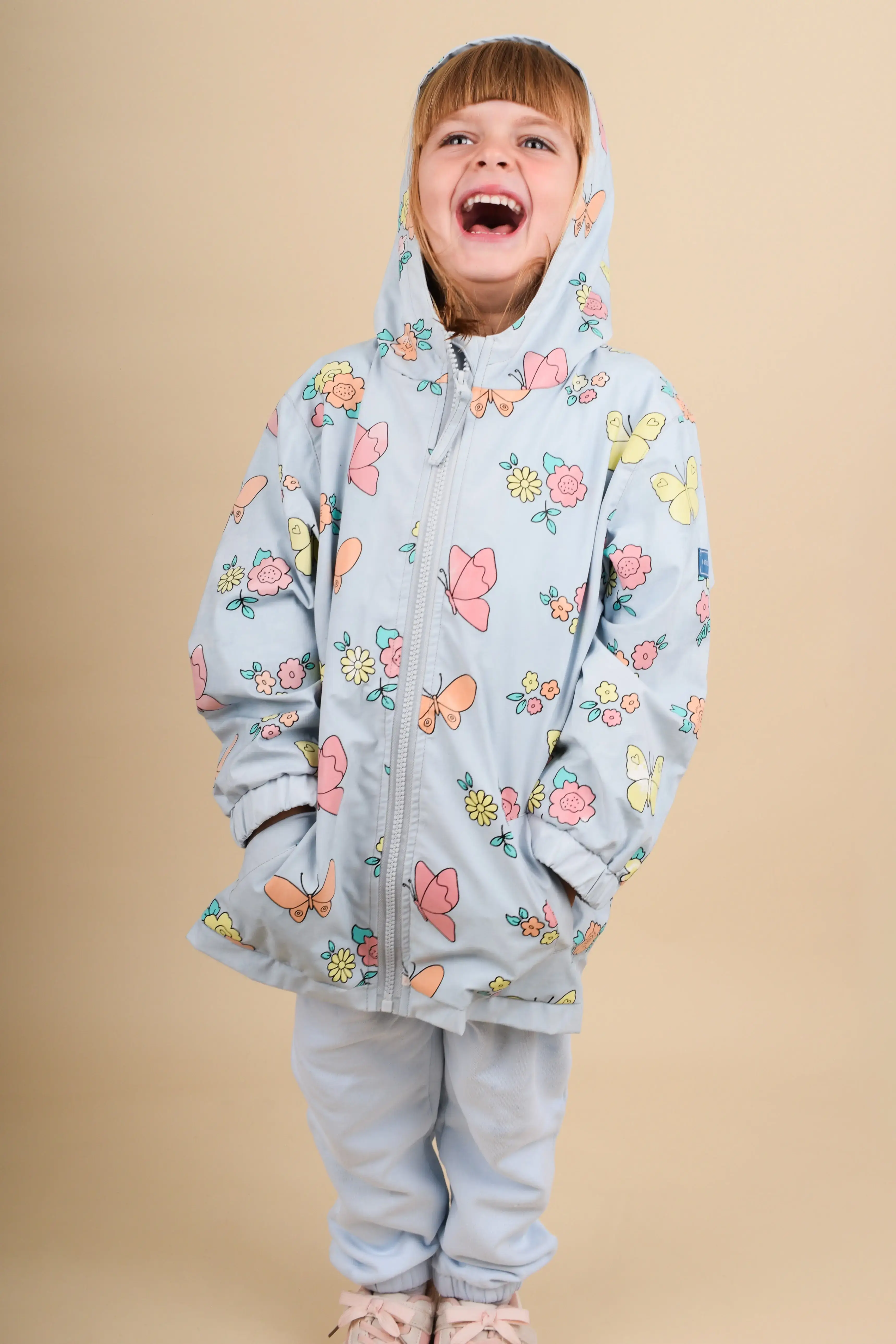 Holly and Beau – wholesale Raincoat – Kids – Flower and Butterfly Color Changing Kids Raincoat9