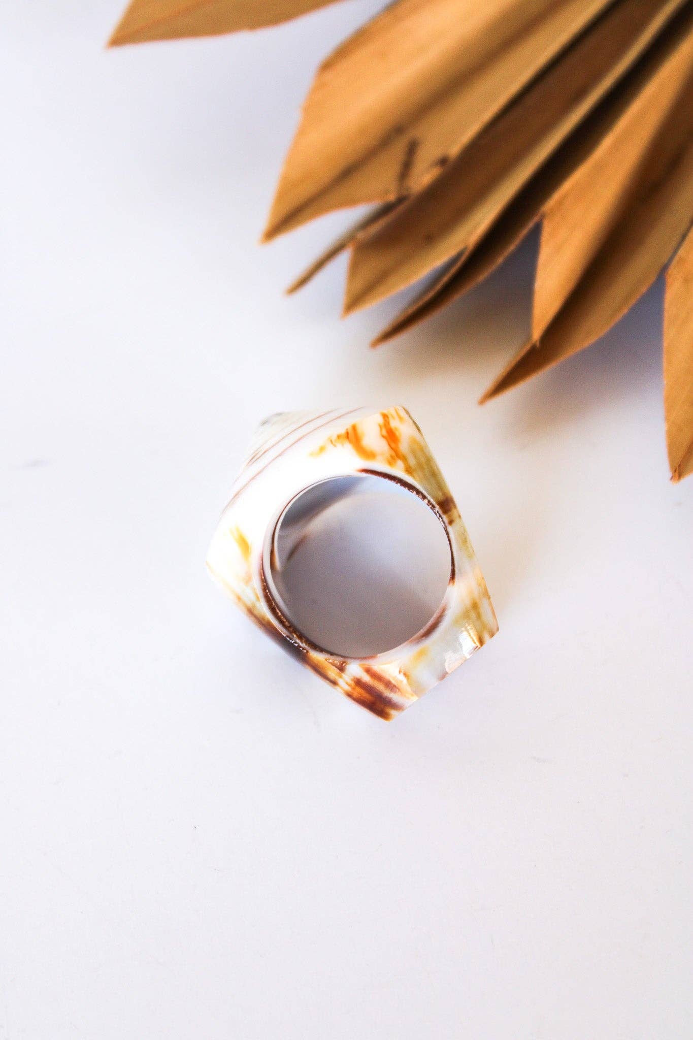 Bali Queen - Wholesale Cocktail/Statement Ring - Bali Shell Rings30