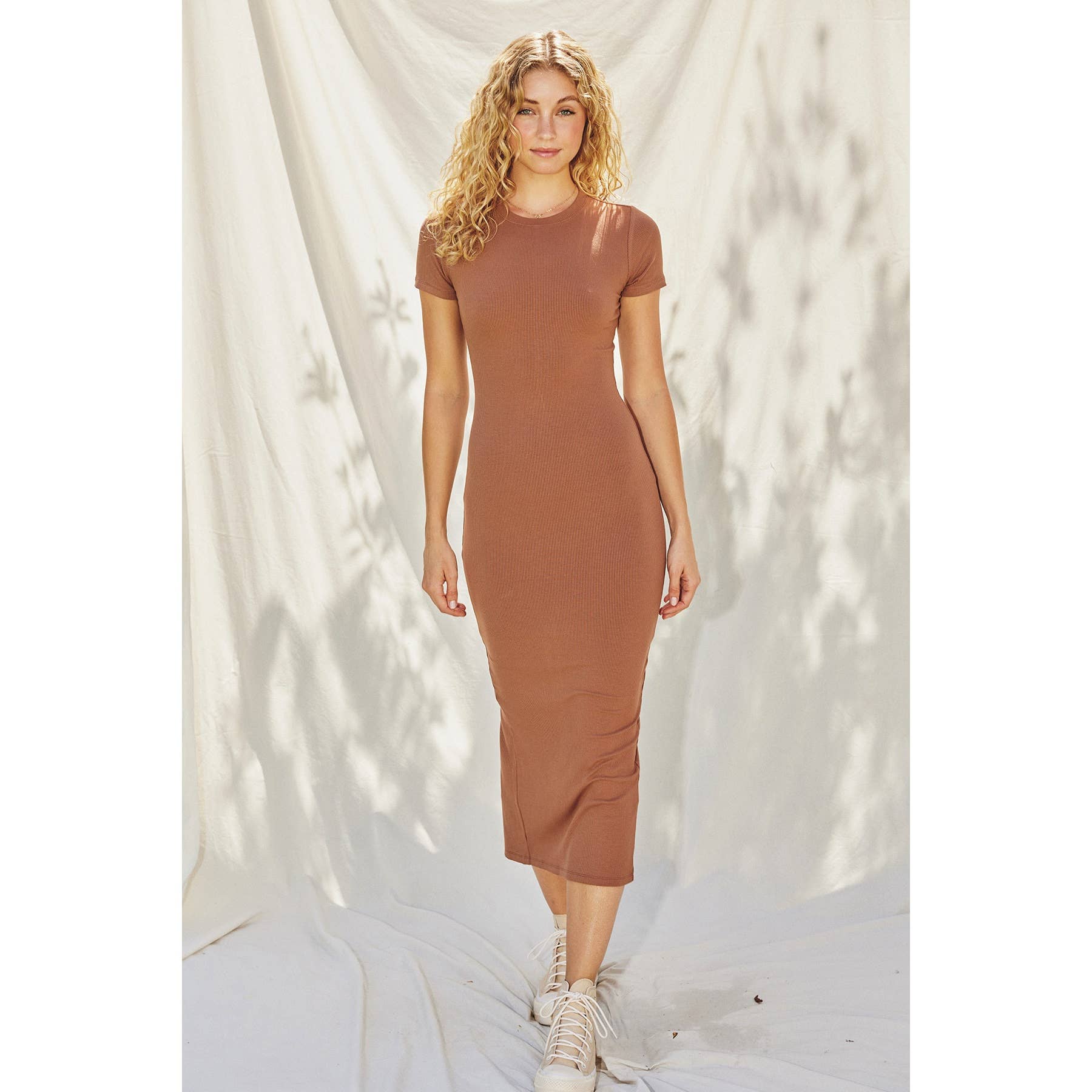 Dress Forum - Wholesale Dress - Women's - Ribbed Knit Back Slit T-Shirt Dress (1)34
